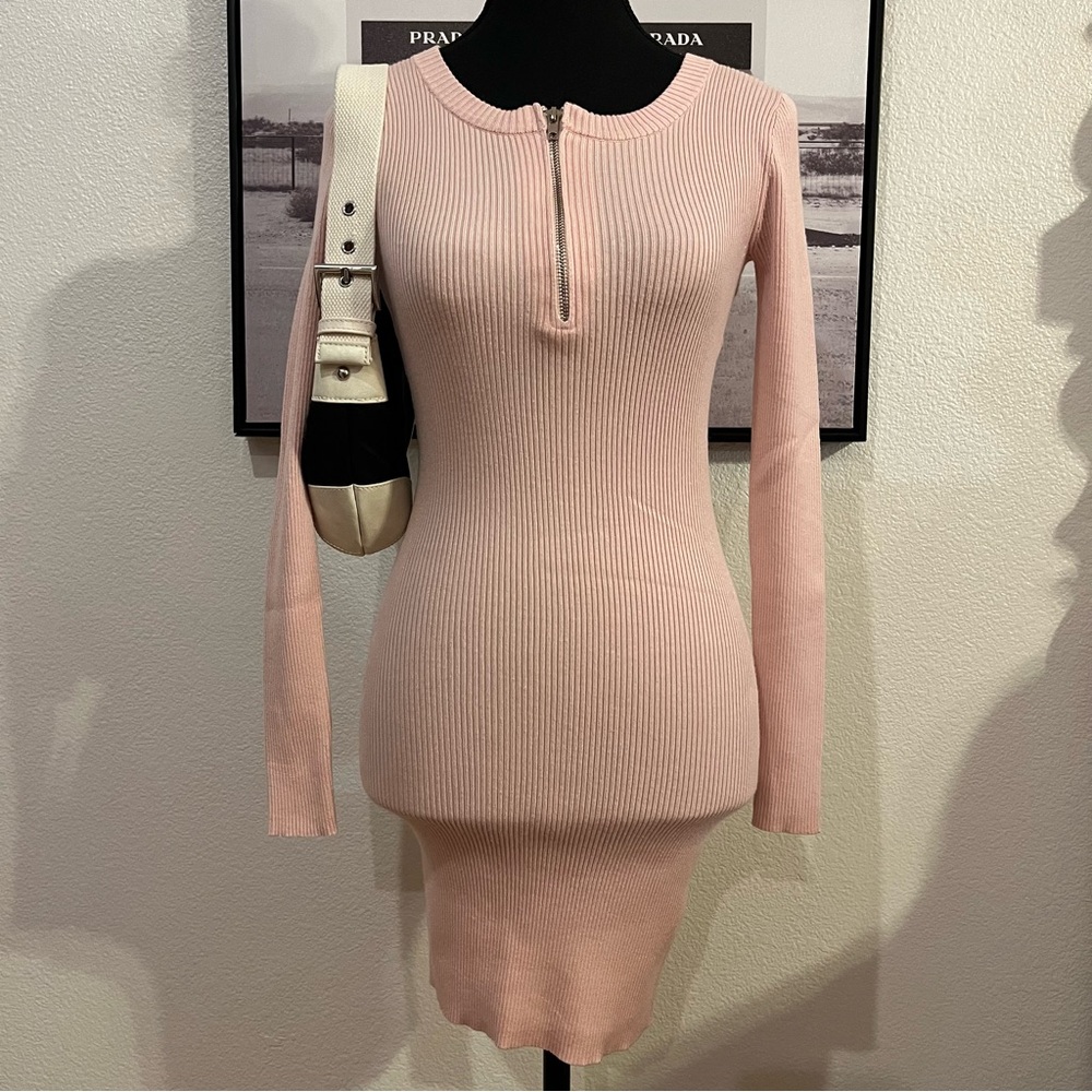 Forever 21 baby pink ribbed dress